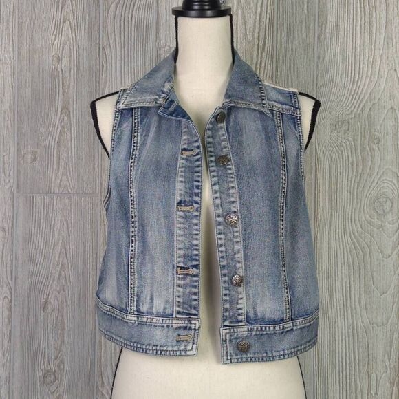 Platinum Chicos Women’s Size 1 Small Blue Denim Jean Vest Lace Embroidered Back - Picture 1 of 9